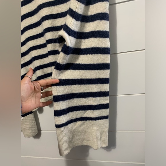 JCrew chunky crewneck sweater in supersoft yarn - Picture 10 of 13